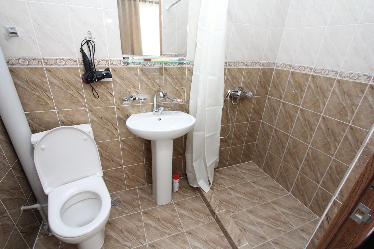 Lal Hotel Khorog Dış mekan fotoğraf